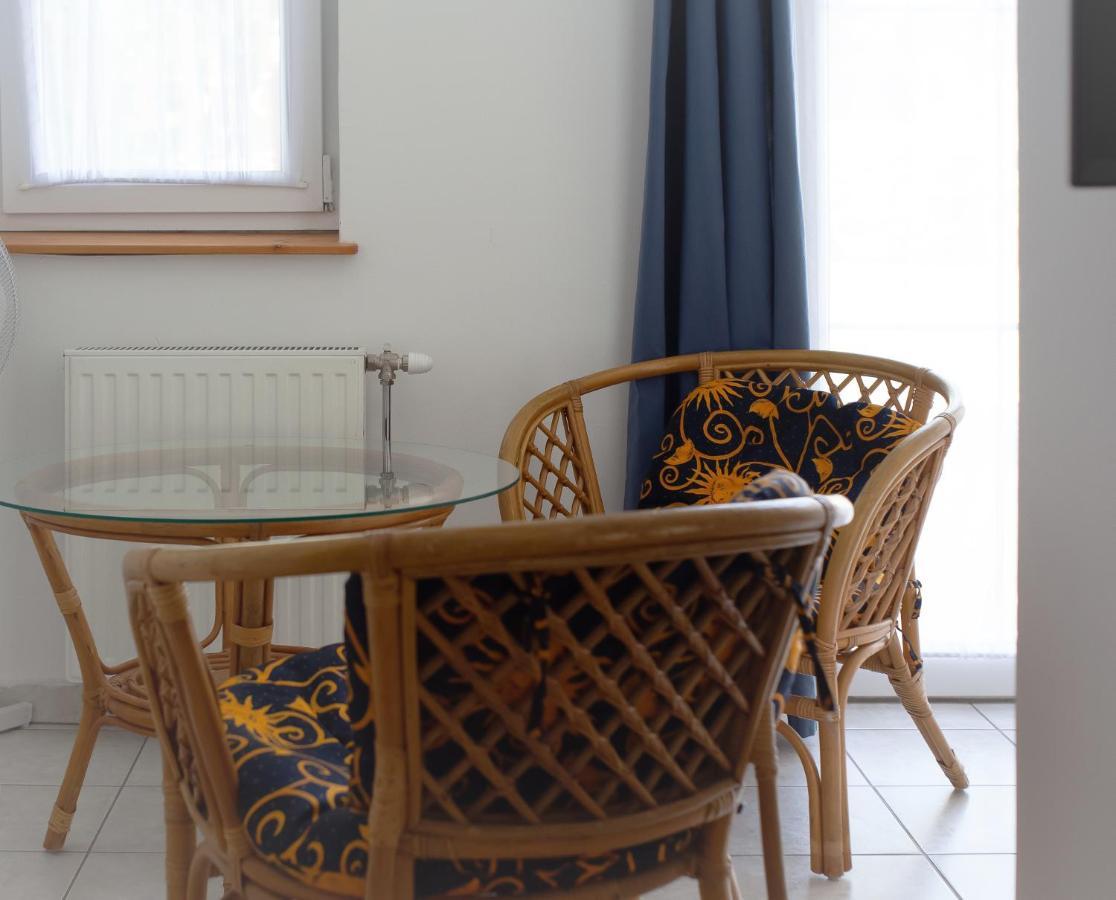 Hotel Platan Zamardi Bagian luar foto