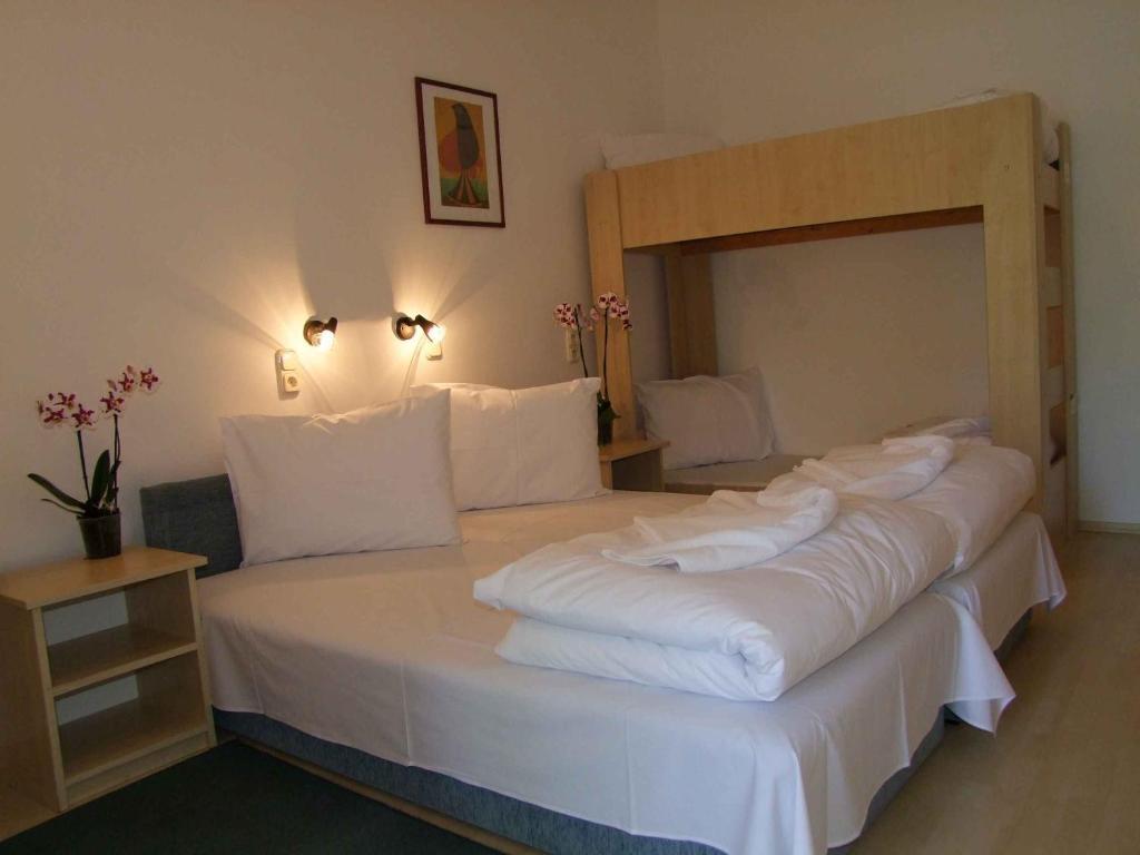 Hotel Platan Zamardi Ruang foto