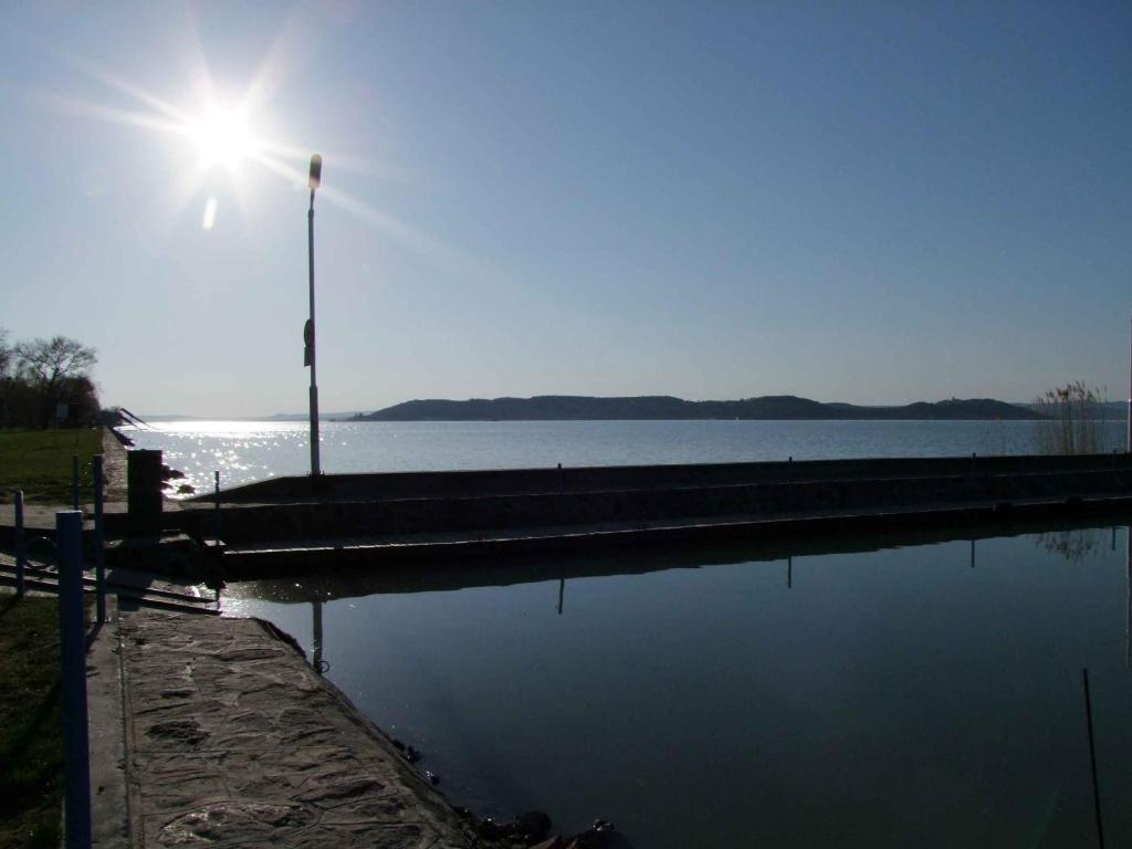 Hotel Platan Zamardi Bagian luar foto